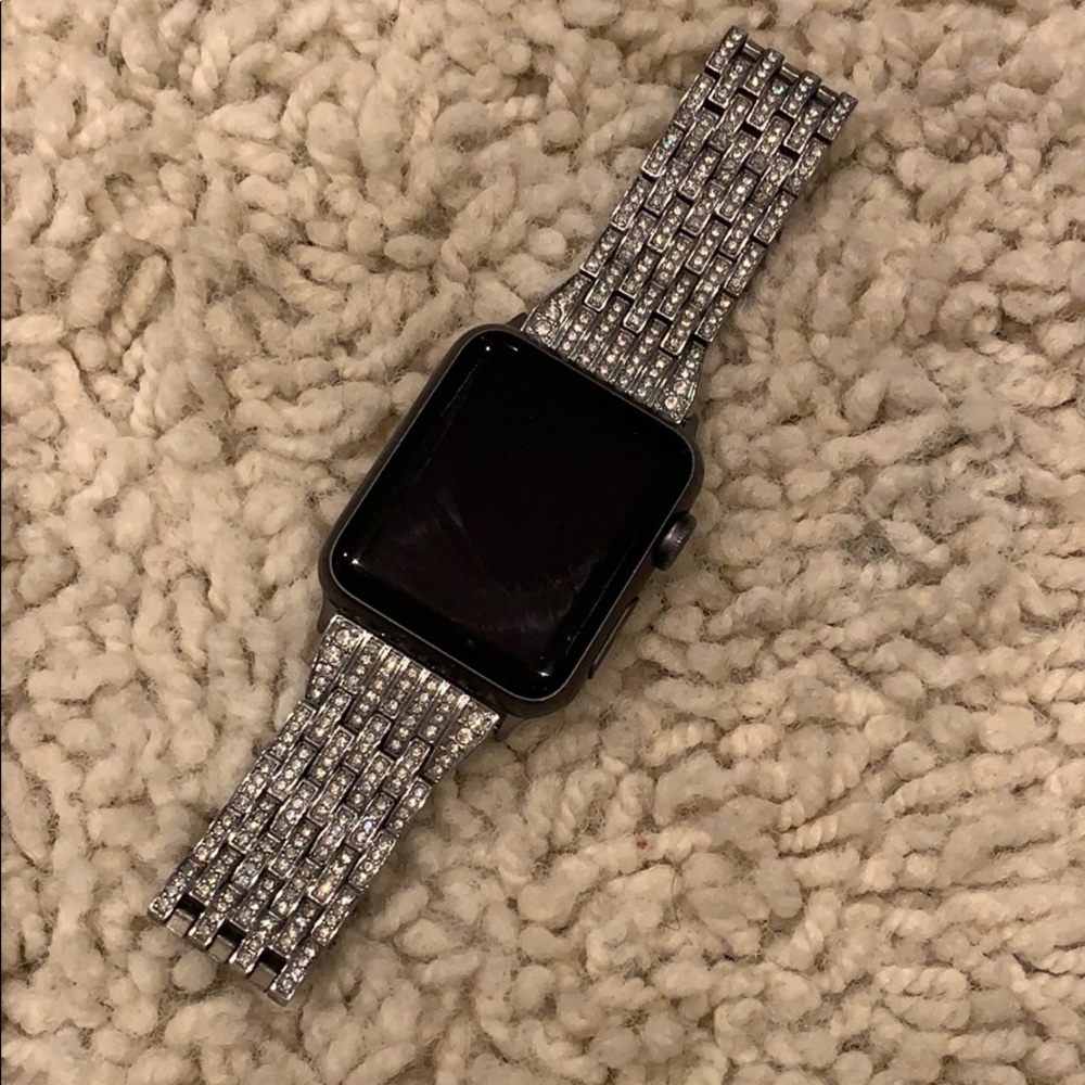 Apple Watch Series 1 38mm w/ Rhinestone Band
